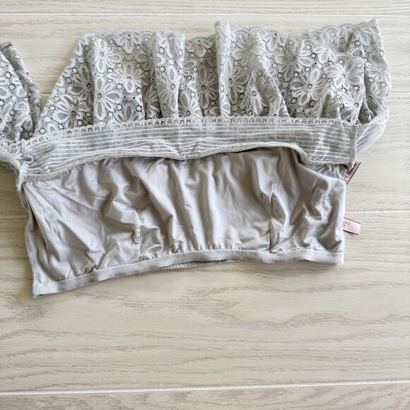 Victoria's Secret Silver Gray Lace Crop Off the Shoulder Flounce Bralette Large - Picture 8 of 8